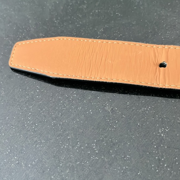 Black belt with silver buckle measures 44” without the buckle in good shape men - Picture 6 of 6